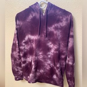 tie-dye hoodie